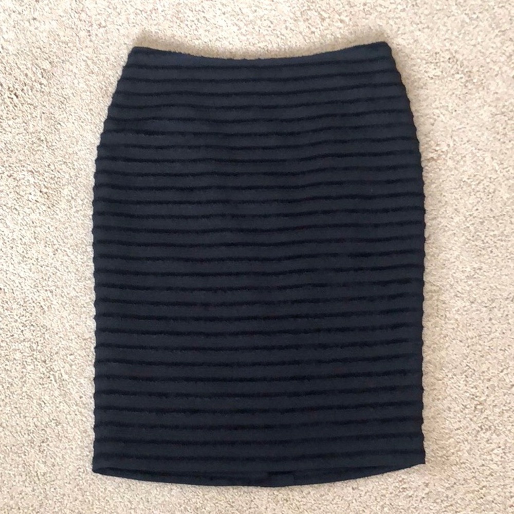 Rachel Roy black textured pencil skirt